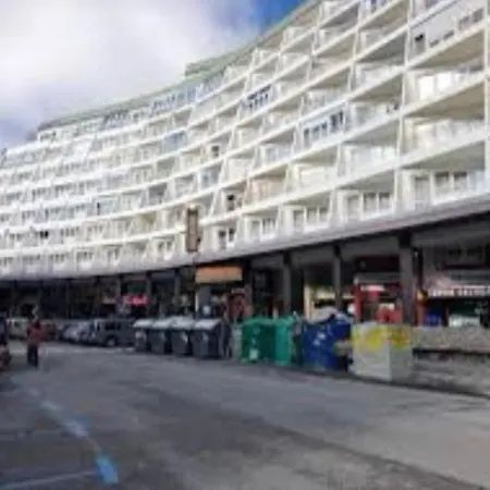 Plaza Pradollano 2 * 塞拉内华达