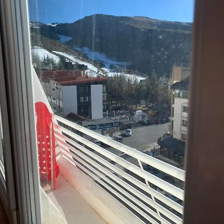 Plaza Pradollano 2 *