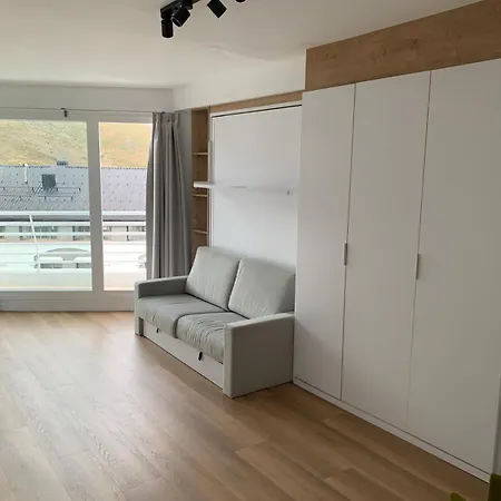 Apartment Plaza Pradollano 2