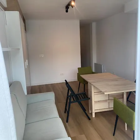 Apartment Plaza Pradollano 2 *