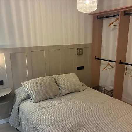 Plaza Pradollano 2 *