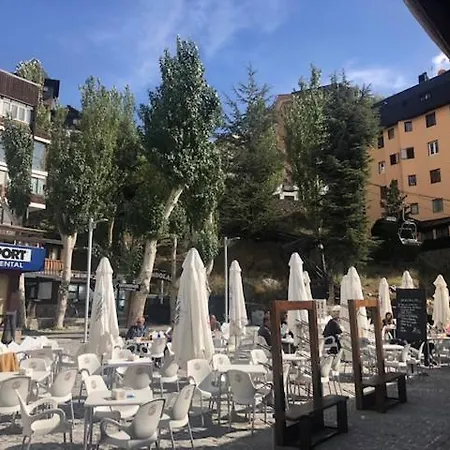 Apartment Plaza Pradollano 2 *