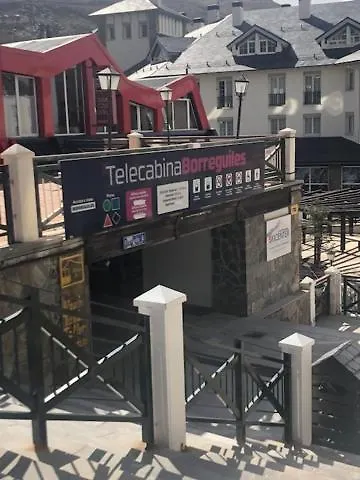 Plaza Pradollano 2 *